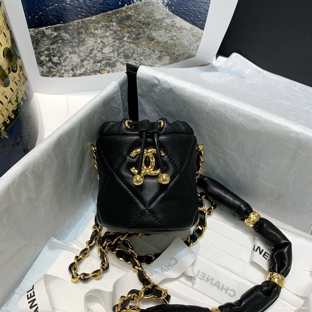 Hyper Peter CHANEL CHANELUTCH WITH CHAIN 0815